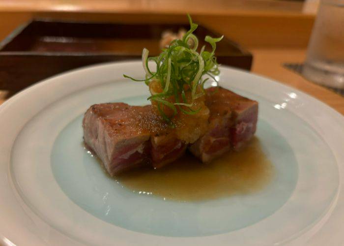 One of the stunning dishes in Sushi Tenkawa's omakase sushi course menu.